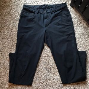 Lululemon Men’s ABC Pants Classic 33/34 Black